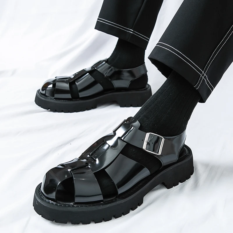 New Men Beach Sandals for Summer Black Red Thick-soled Anti-slip Lightweight Comfortable Fashionable Brand Sandals Size 38-46