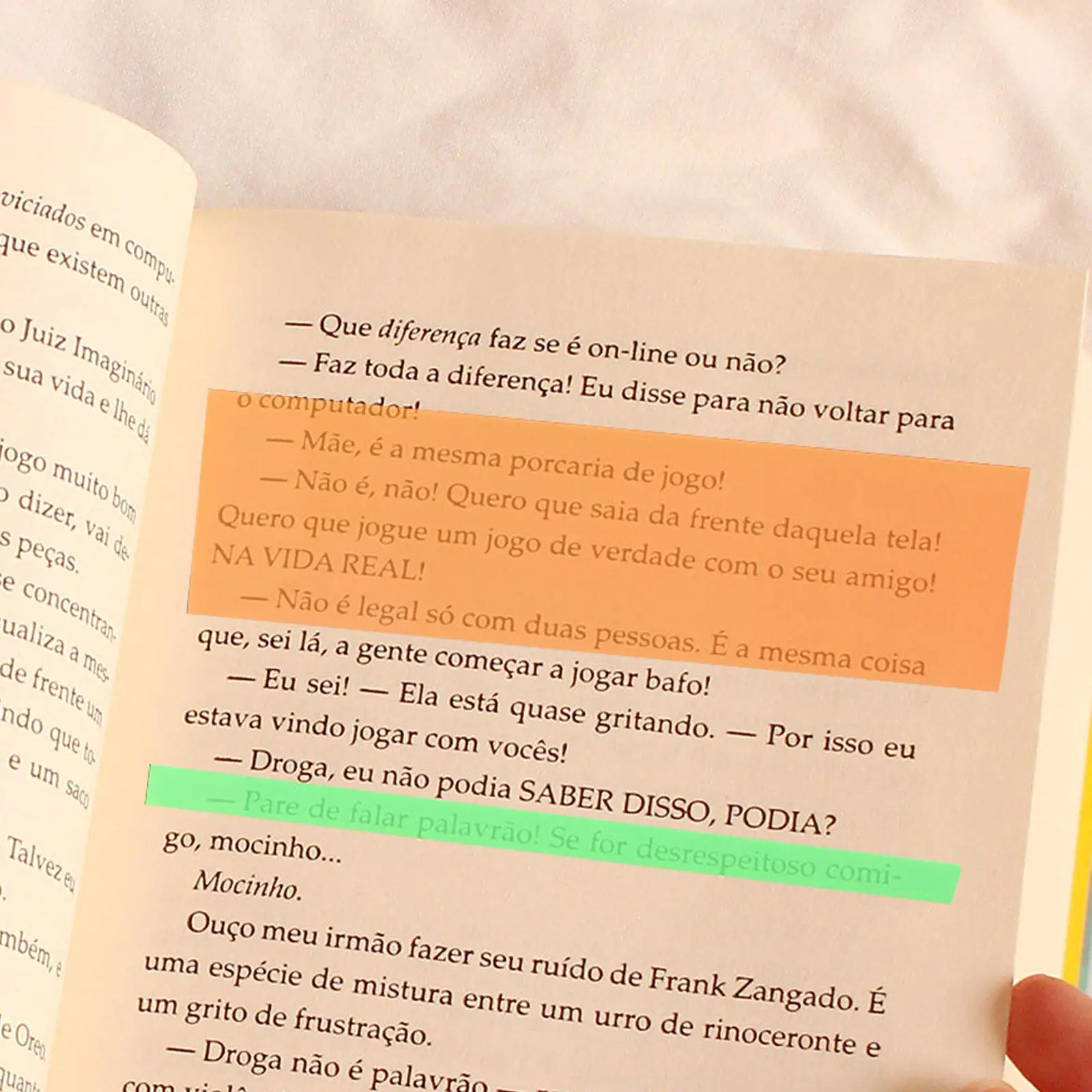 2 Boxes Colored Sticky Index Tabs Fluorescence Reading Strips Portable Highlight Strips Reading Markers Book Accessories