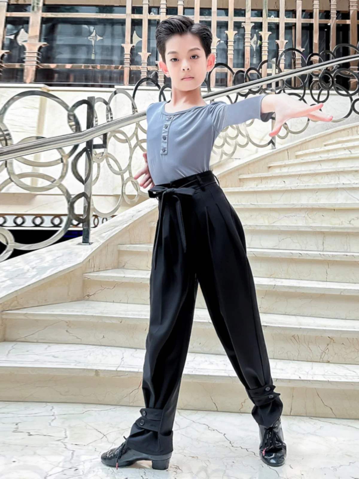 Children's Latin dance costumes, black long-sleeved practice performance competition regulations boys short sleeves