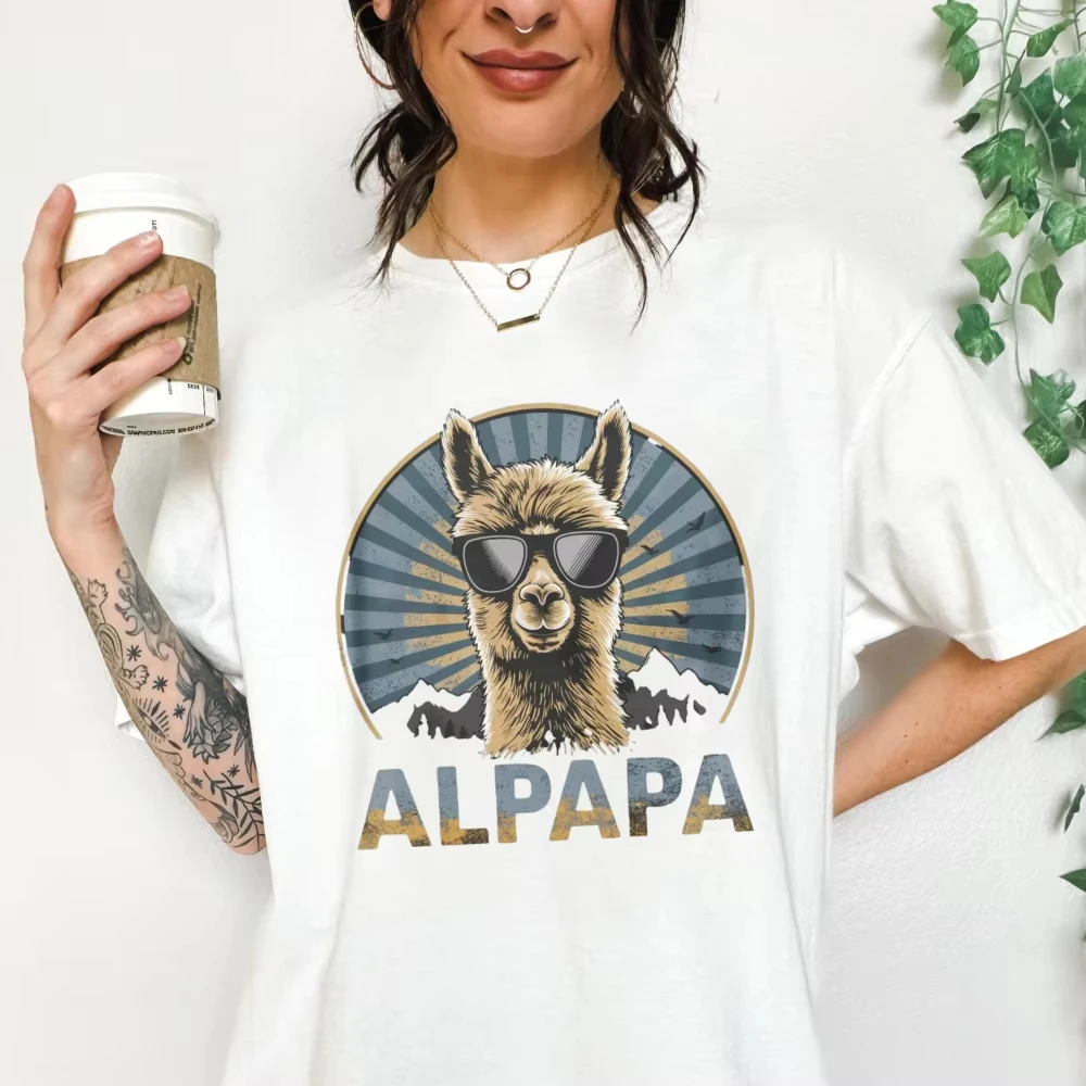 Alpapa Retro Sunglass Mountain Llama Cotton Men Tee Vintage Sunburst Wildlife Graphic Short Sleeve Tops Alpaca Dad Street Tshirt