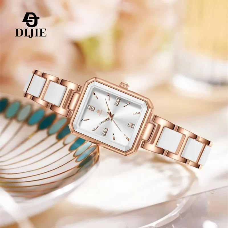 New minimalist, luminous, lightweight, high-end, fashionable, casual, and versatile women’s business watch with a round dial and