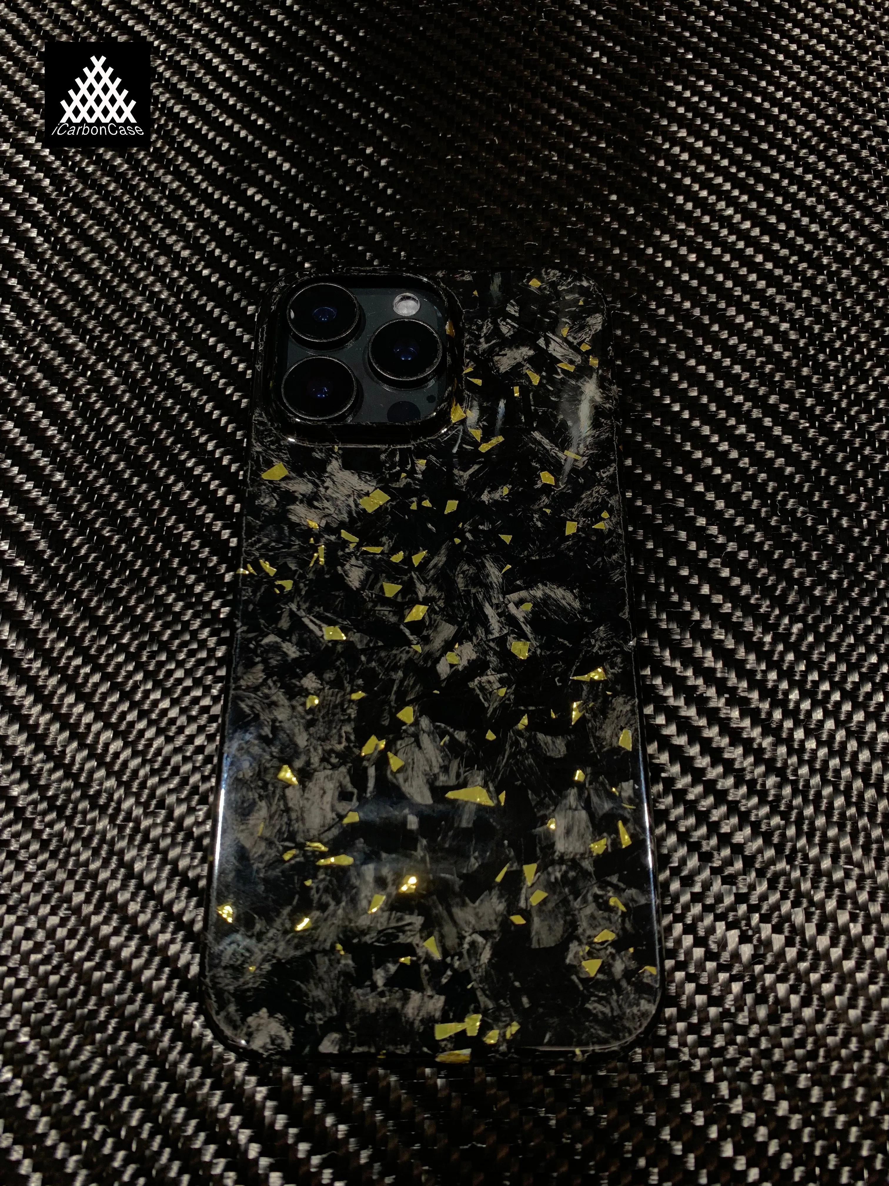 For iPhone 15 16 Pro Max Real Forged Glossy Carbon Fiber Case with Gold Flakes Ultra thin and Lightweight Premium Phone Cover