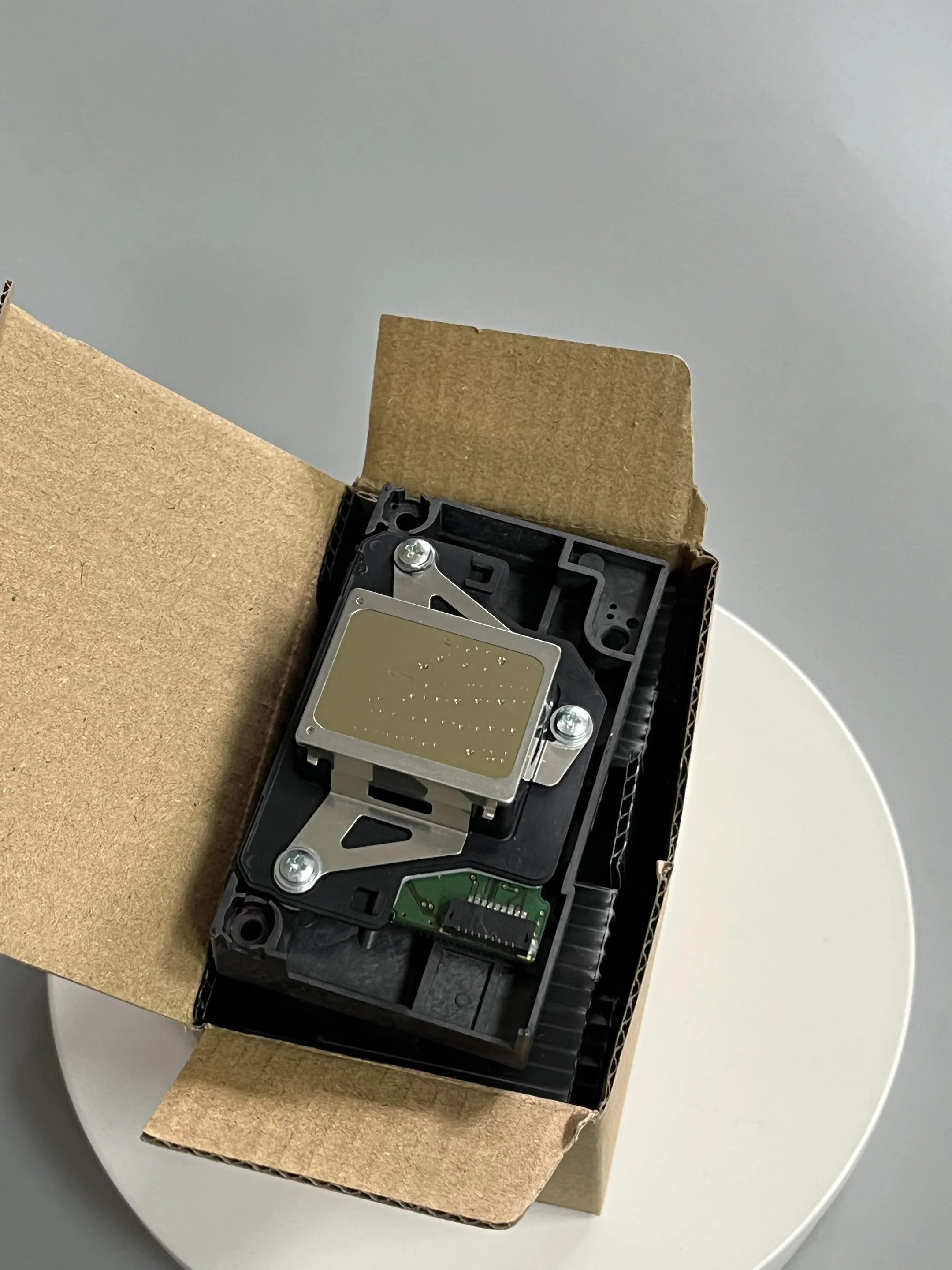 Testina di stampa Testina di stampa Per Epson Stylus Photo F173050 F173060 RX580 1390 1400 1410 1430 L1800 1500W R260 R270 R330 R360