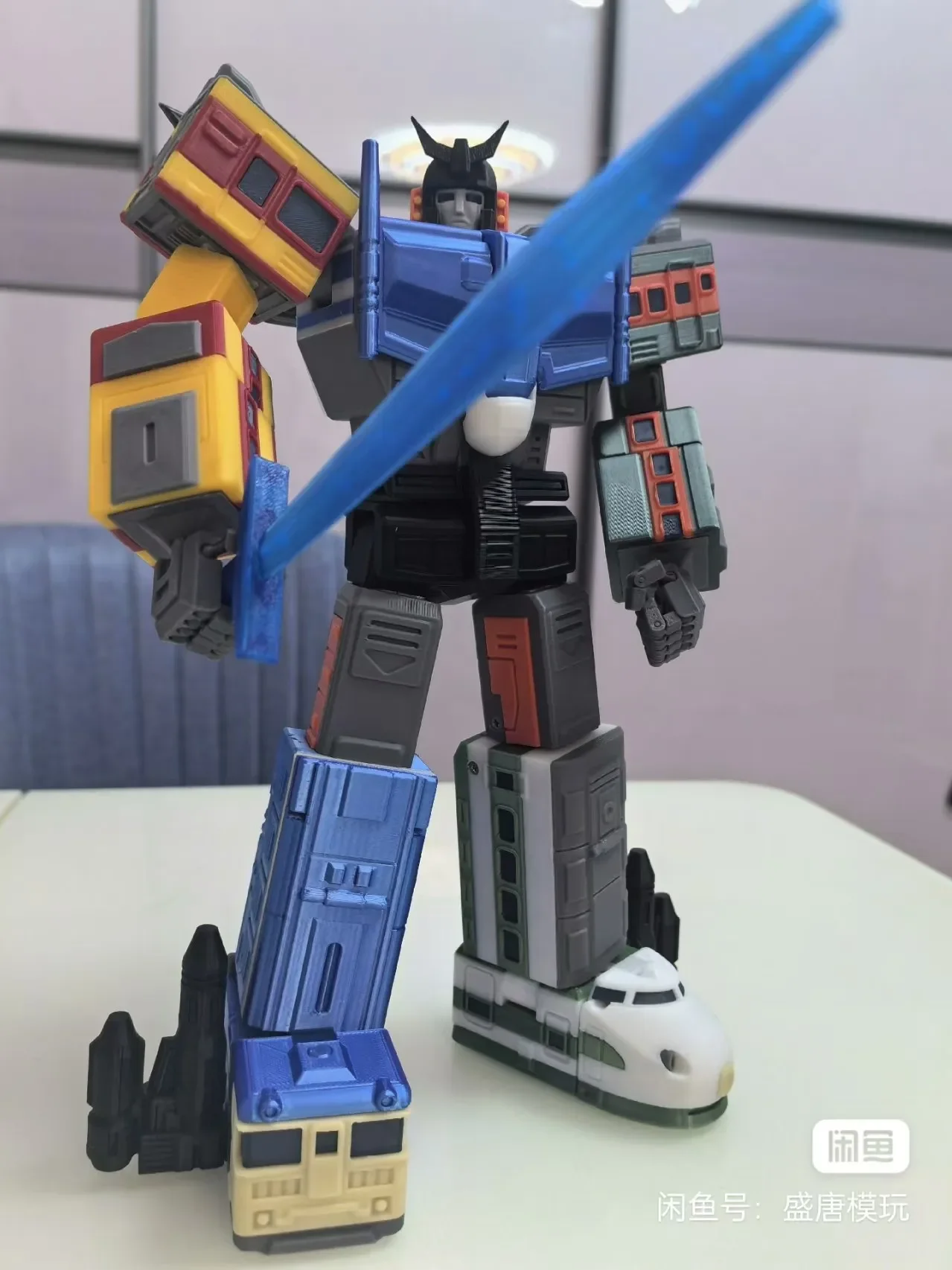 Autobot G1 Anime Character Thunder 3D Printed Multi-joint Movable Model (magnetic Luminous Eyes)