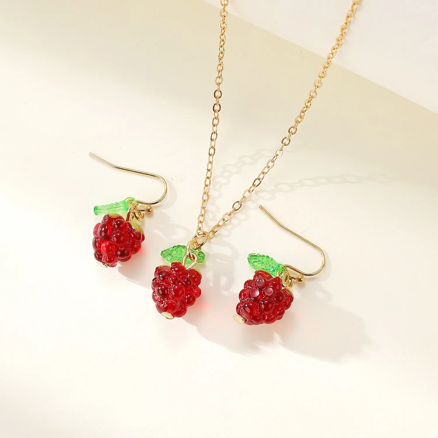 Fashion Raspberry Shape Jewelry Set Women\'s Necklace Stud Earrings Beautiful Birthday Gifts