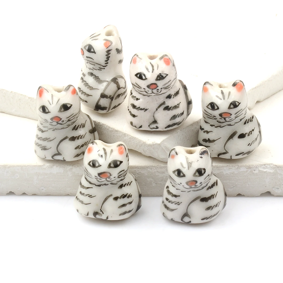 5 stücke niedliche Katze Form Streifen Keramik Perlen DIY lose handgemachte bemalte Keramik Spacer Perle für Schmuck machen Schmuck Zubehör