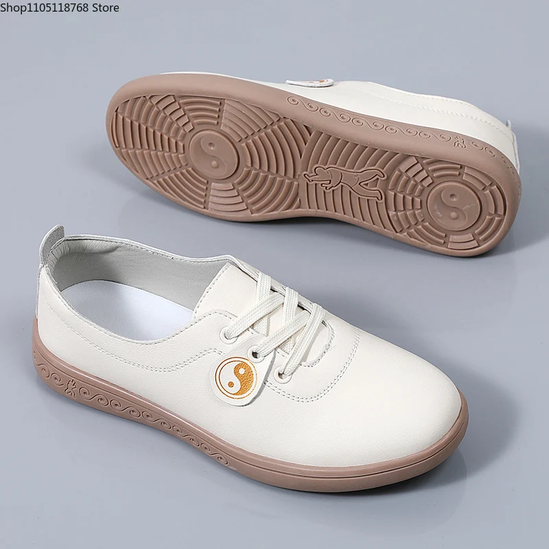 รองเท้าฝึกกังฟูจีน รองเท้าคาราเต้สำหรับผู้หญิงมืออาชีพ รองเท้าเทควันโด รองเท้ากีฬาไทเก๊ก รองเท้าศิลปะการต่อสู้