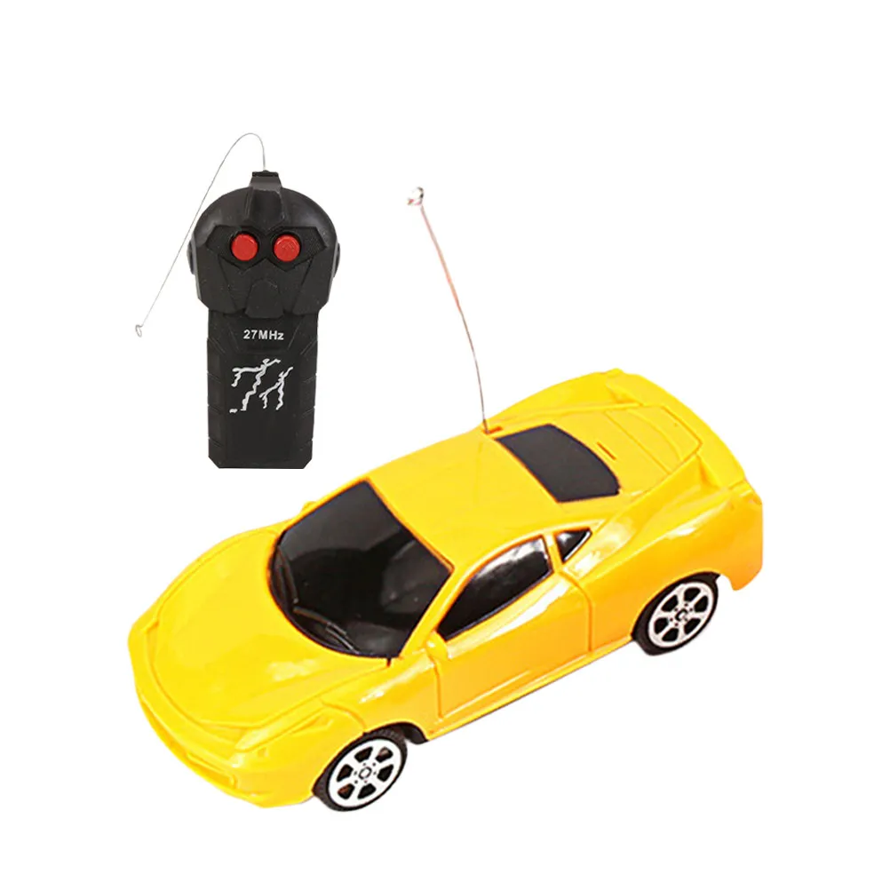 

2 шт. радиоуправляемых гоночных машинок в масштабе 1:26 с мультяшным дизайном, съемной фигуркой водителя и резиновыми шинами