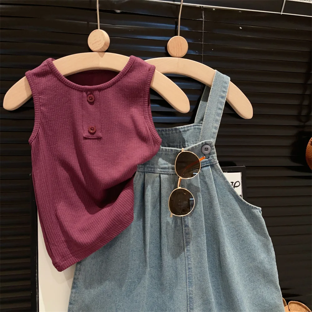 

2024 Summer Children's Jeans New Korean Leisure Loose Denim Strap Pants Girl's Cotton Sleeveless T-shirt Tank Top 2-7Years Old