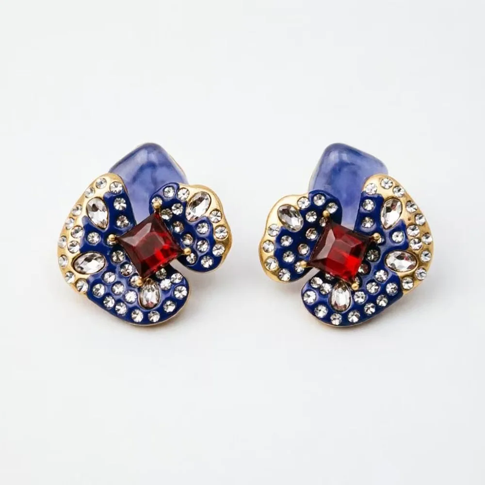 Vintage jewelry fashion classic geometric rhinestone earring design paired with bohemian style female earrings