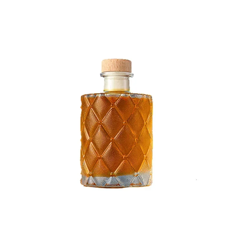Lead-Free Hand-blown Glass Whiskey Decanter, Classical Barware, Drinkware, Wine Decanter, Luxury, 200ml