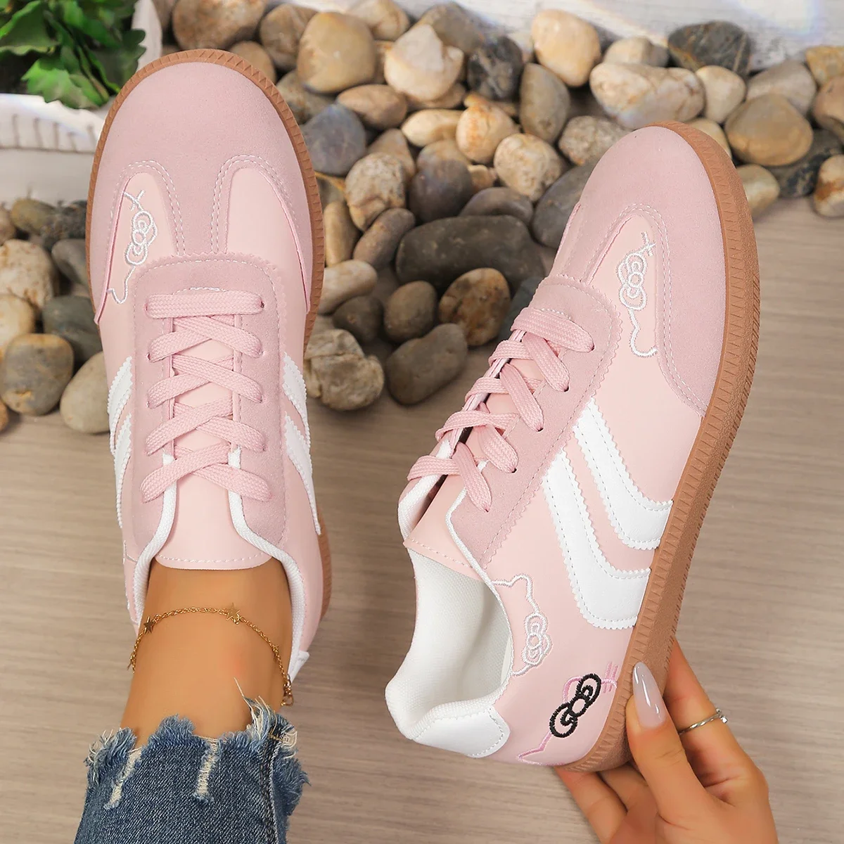 Koreanischer Stickerei-Stil 2026 Neue Damen-Trainingsschuhe, Vielseitige Casual-Sport-Ultra-Leichte Flache Weiße Sneaker – Detail 12