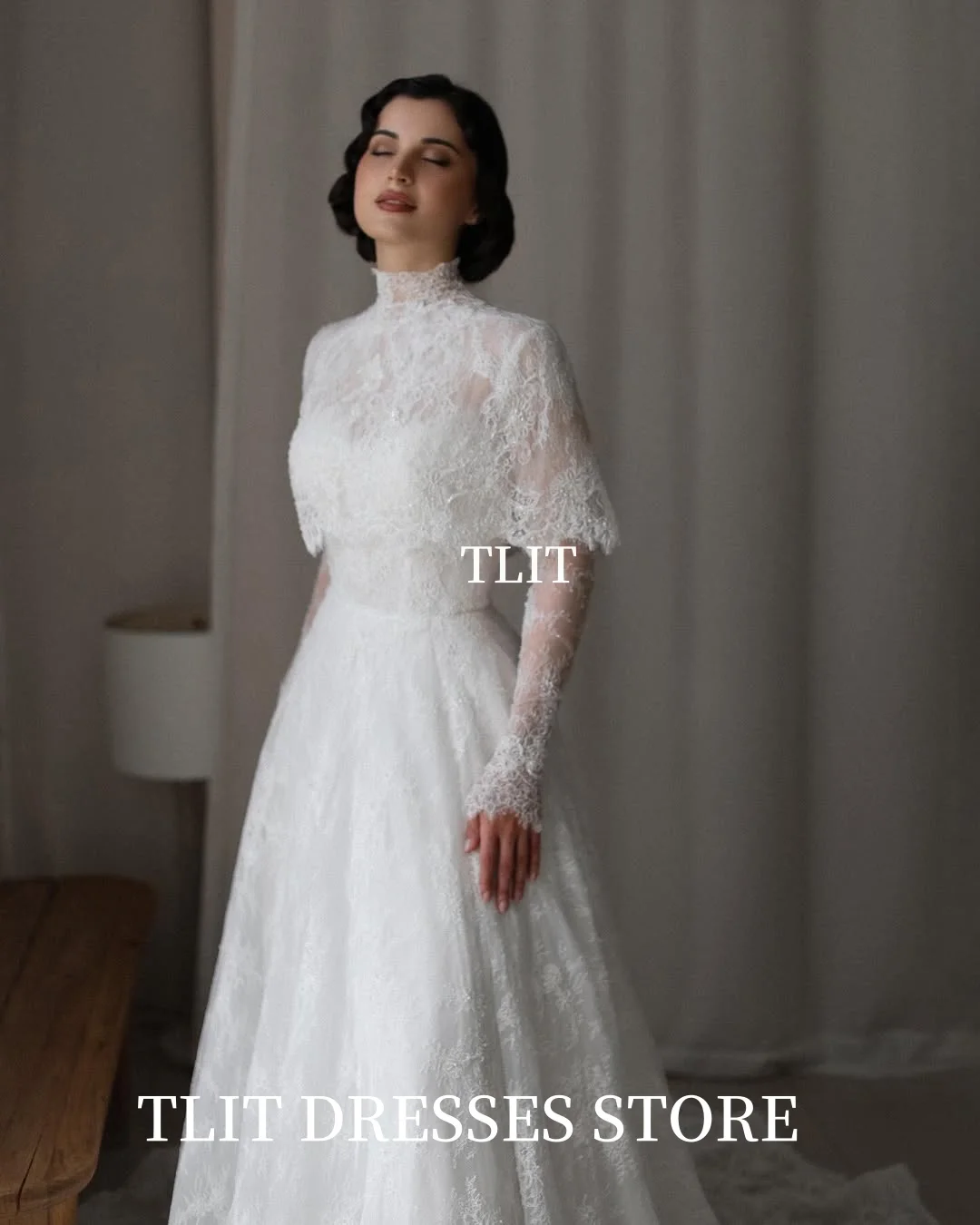 TLIT Classical Lace Wedding Dresses Customized O-Neck Little Shawl فساتين زفاف Long Sleeves Sweep TrainBridal Gowns