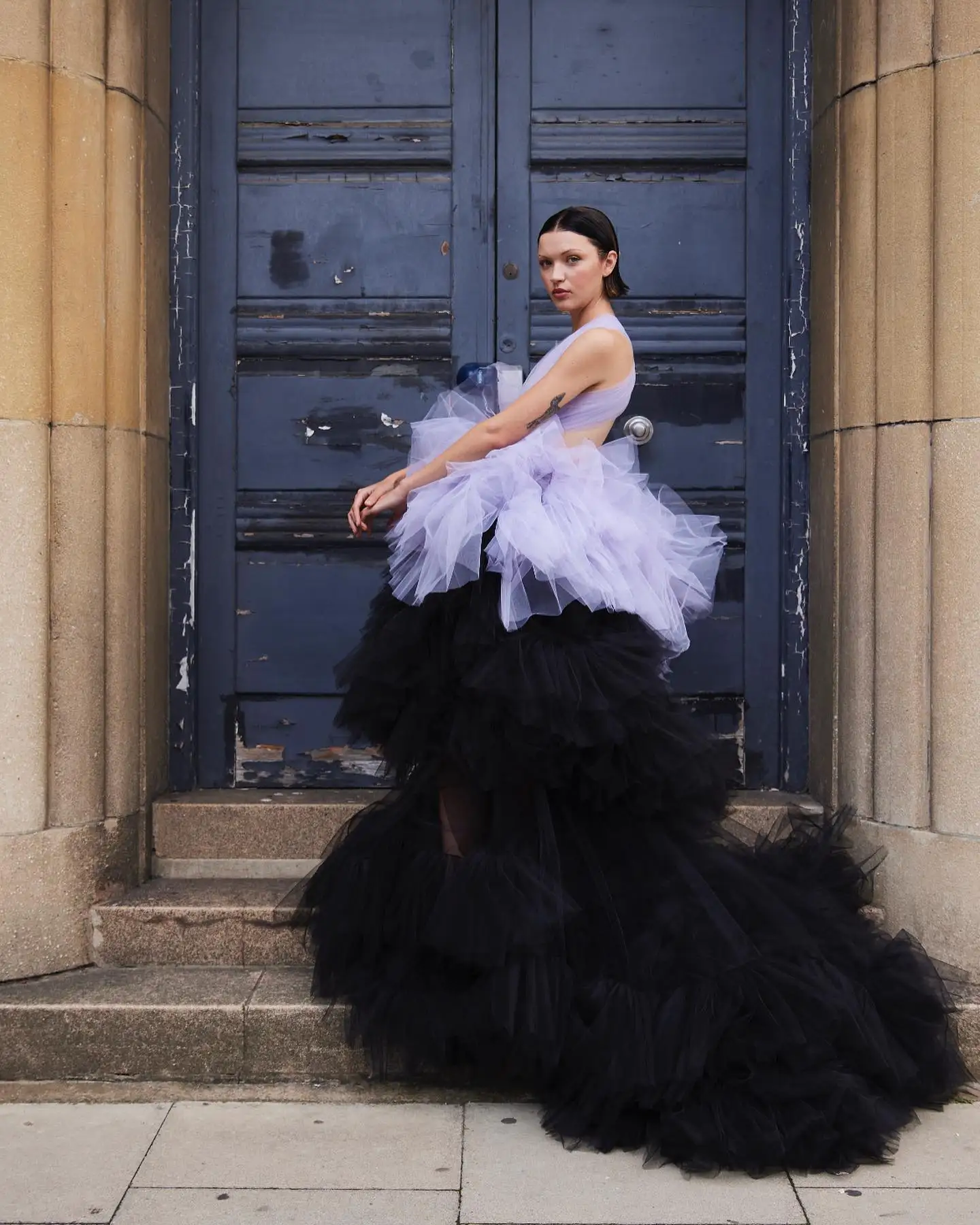 Vestido de baile em camadas, Vestido Maxi, Ruffles de lavanda e preto, malha longa, vestidos para ocasiões formais, nova chegada, 2 cores