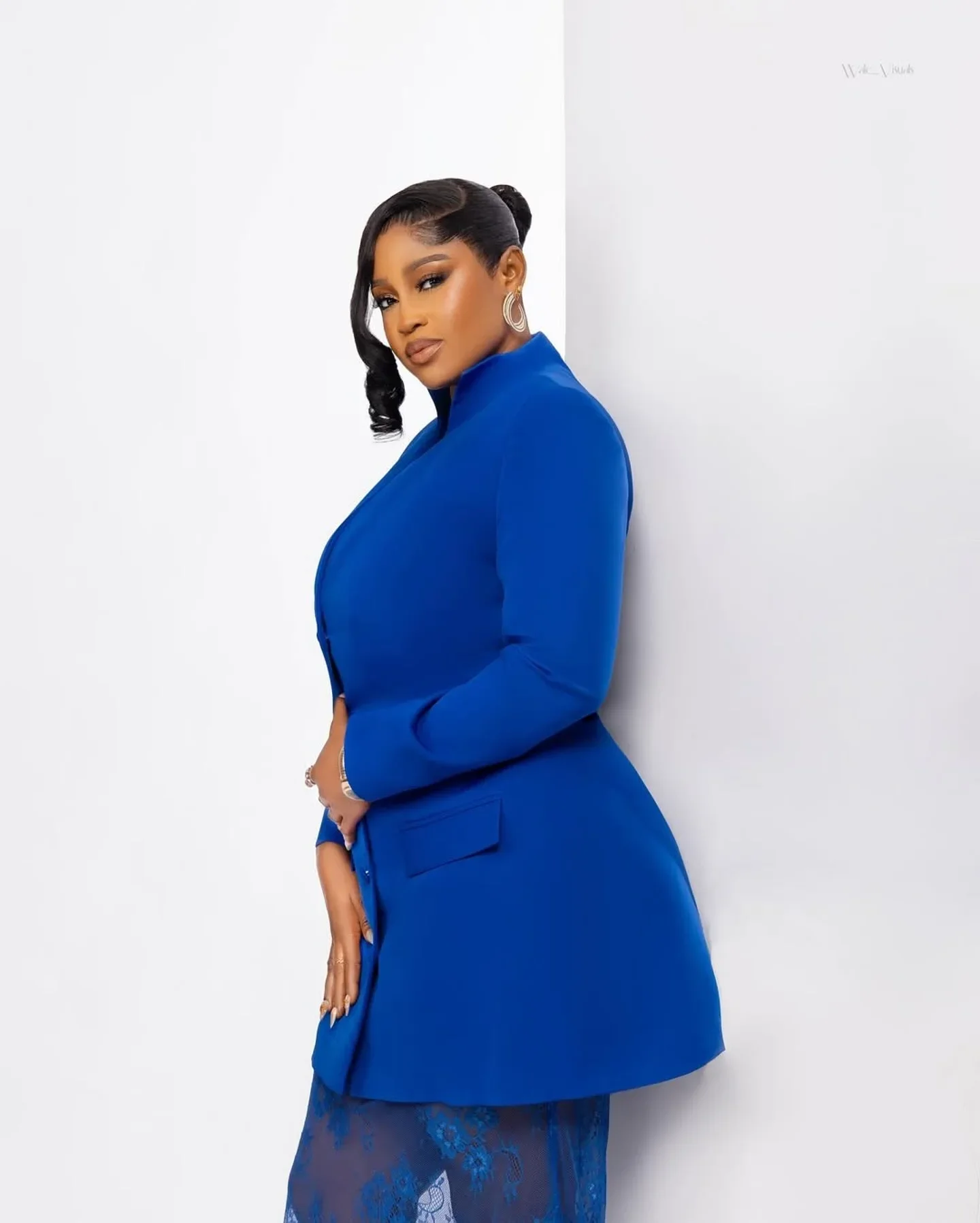 

2026 Unisex Royal Blue Stretchy Blazer with See-Through Lace Skirts African Women's Formal Party Dress
