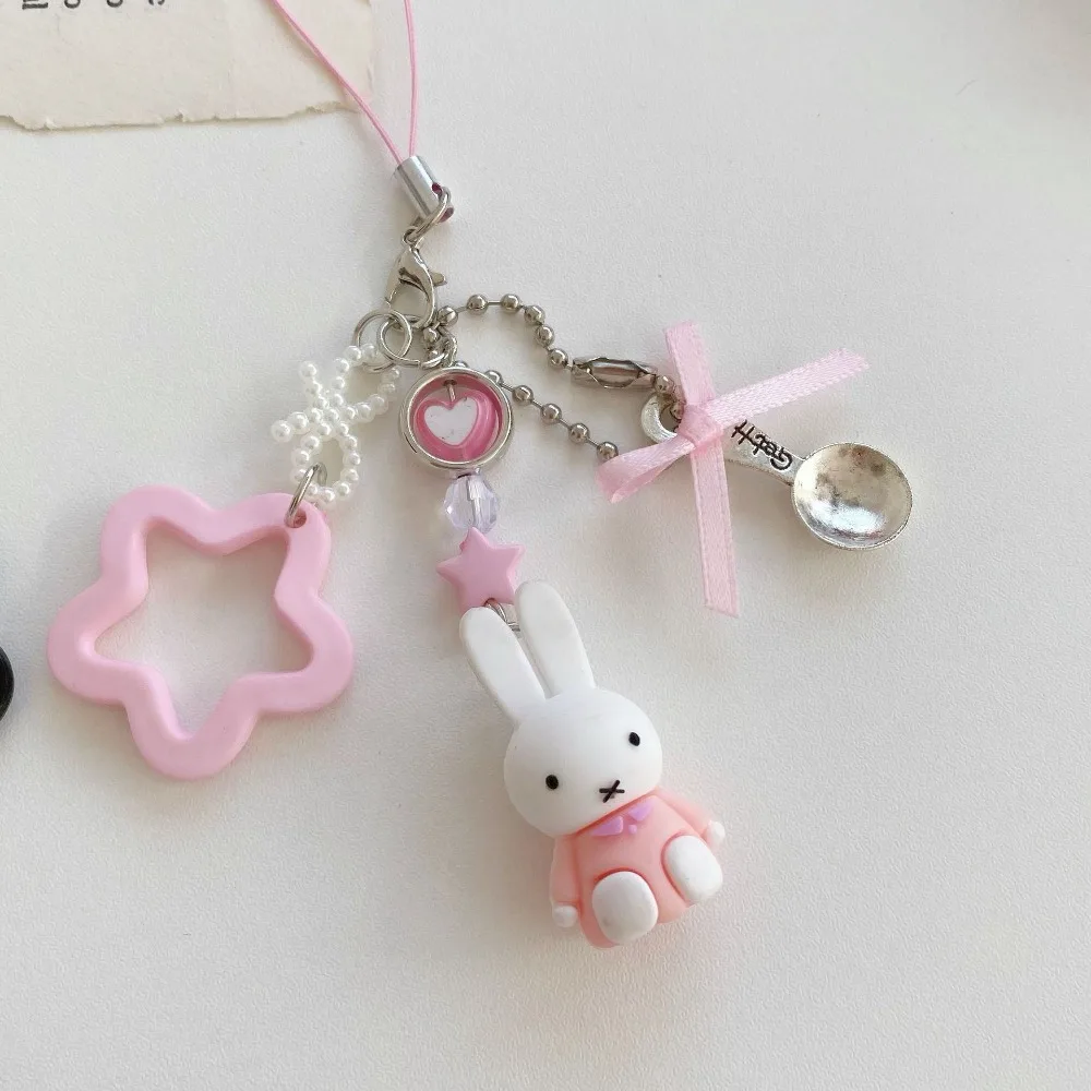 만화 미피 토끼 키체인 귀여운 레트로 가방 걸이 체인 펑크 스타일 별 장식 개인화된 창의적인 다용도 작은 선물