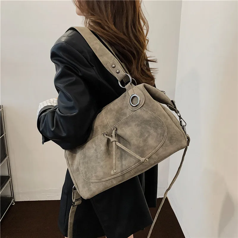 PU Leather Shoulder Bags for Women Vintage Large Capacity Versatile Travel Handbags Female Autumn Portable Commute Crossbody Bag