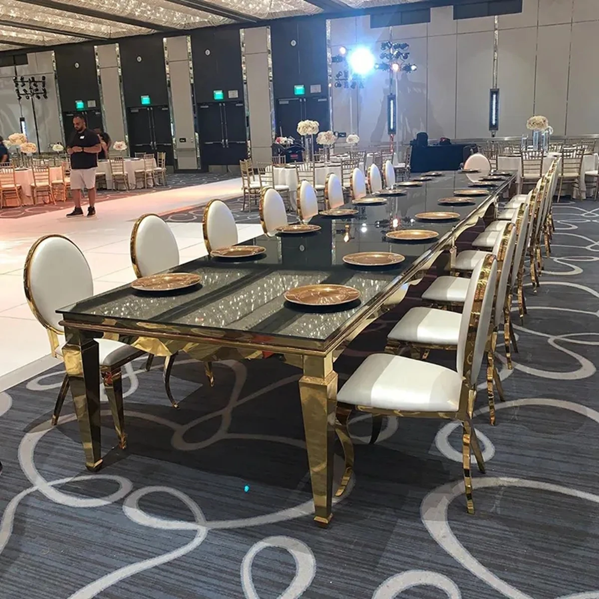 4pcs)Factory directly sale cross legged gold metal washington chairs for wedding decoration w3