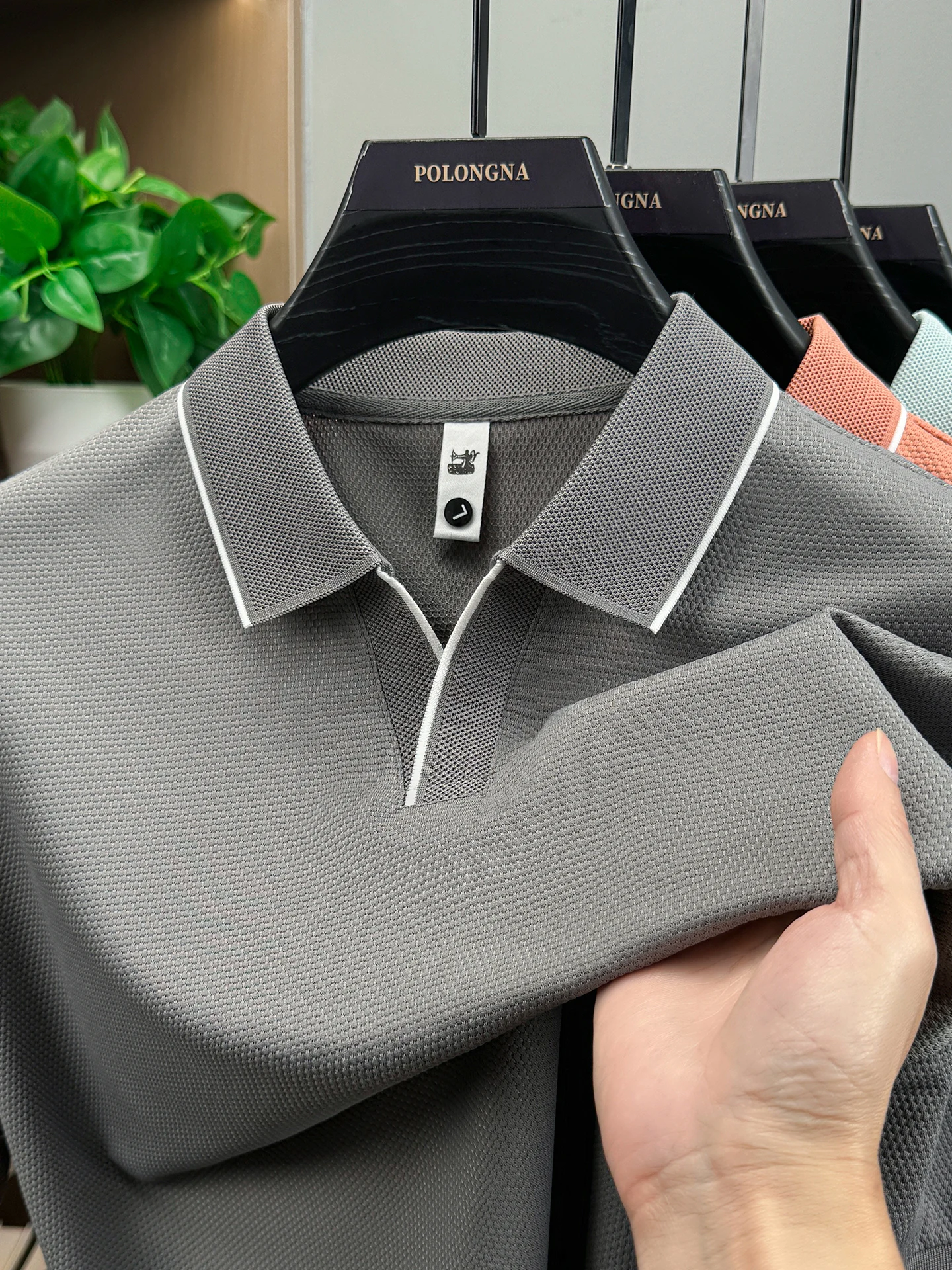 Light luxury men's short sleeve polo shirt high-quality new fashion summer solid color business casual breathable V-neck T-shirt