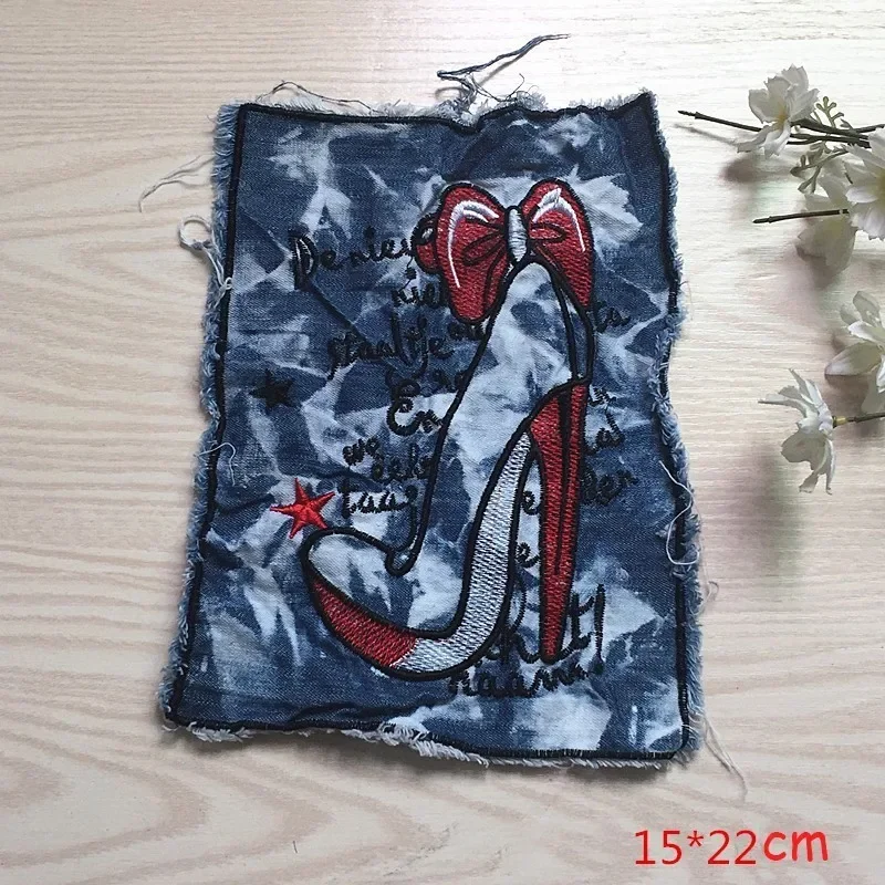 Fine Jeans Embroidered Patches for Clothing Sew On Appliques Hip hop Lipstickers Beauty Girl Stickers Diy Clothes Accessory