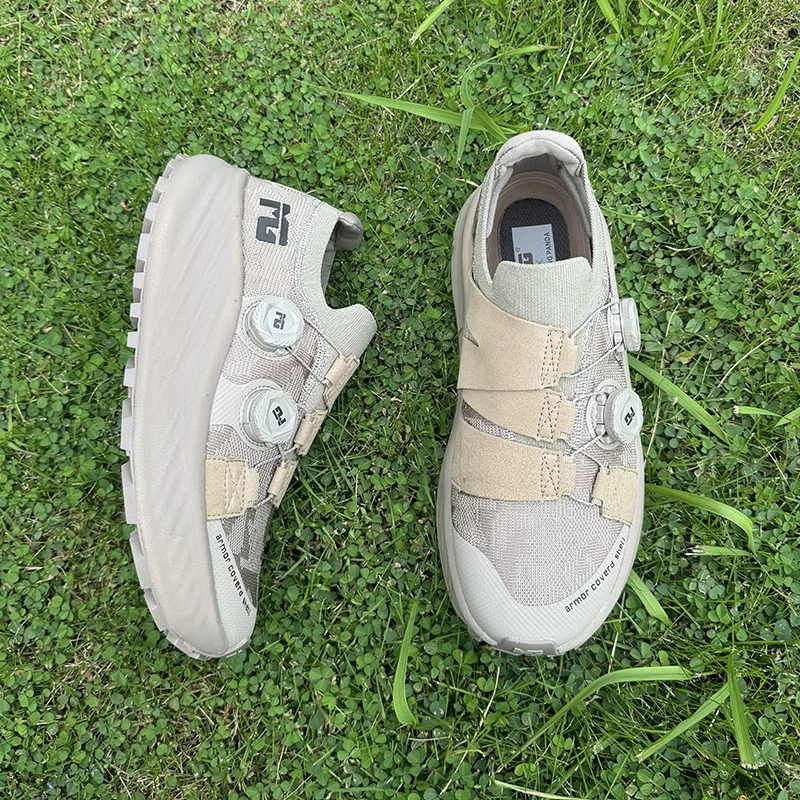 New 2025 Summer Breathable Walking Shoes Breathable Shoes Soft Bottom Shock Absorption Casual Running Shoes Very Good