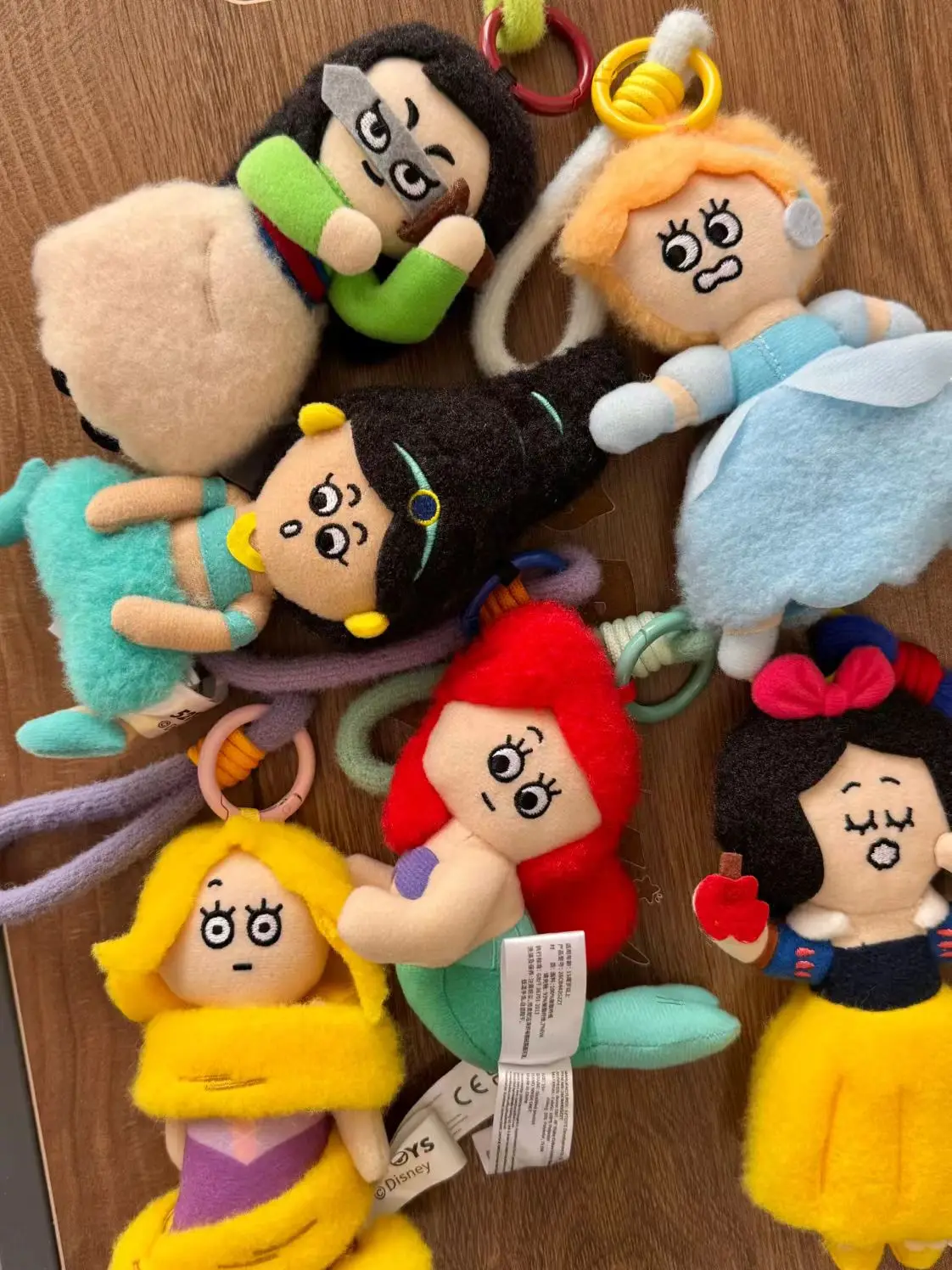 

Disney Runaway Abstract Princess Series 2026 New Blind Box Keychain Cute Cartoon Mystery Bag Hanging Ornament Art Style