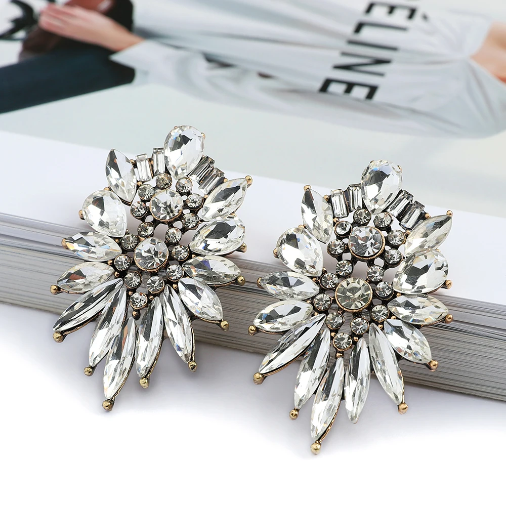 Vintage Irregular Geometric Crystal Stud Earrings For Women Girl Trend Design Luxury Ear Accessories Retro Punk Gothic Jewelry