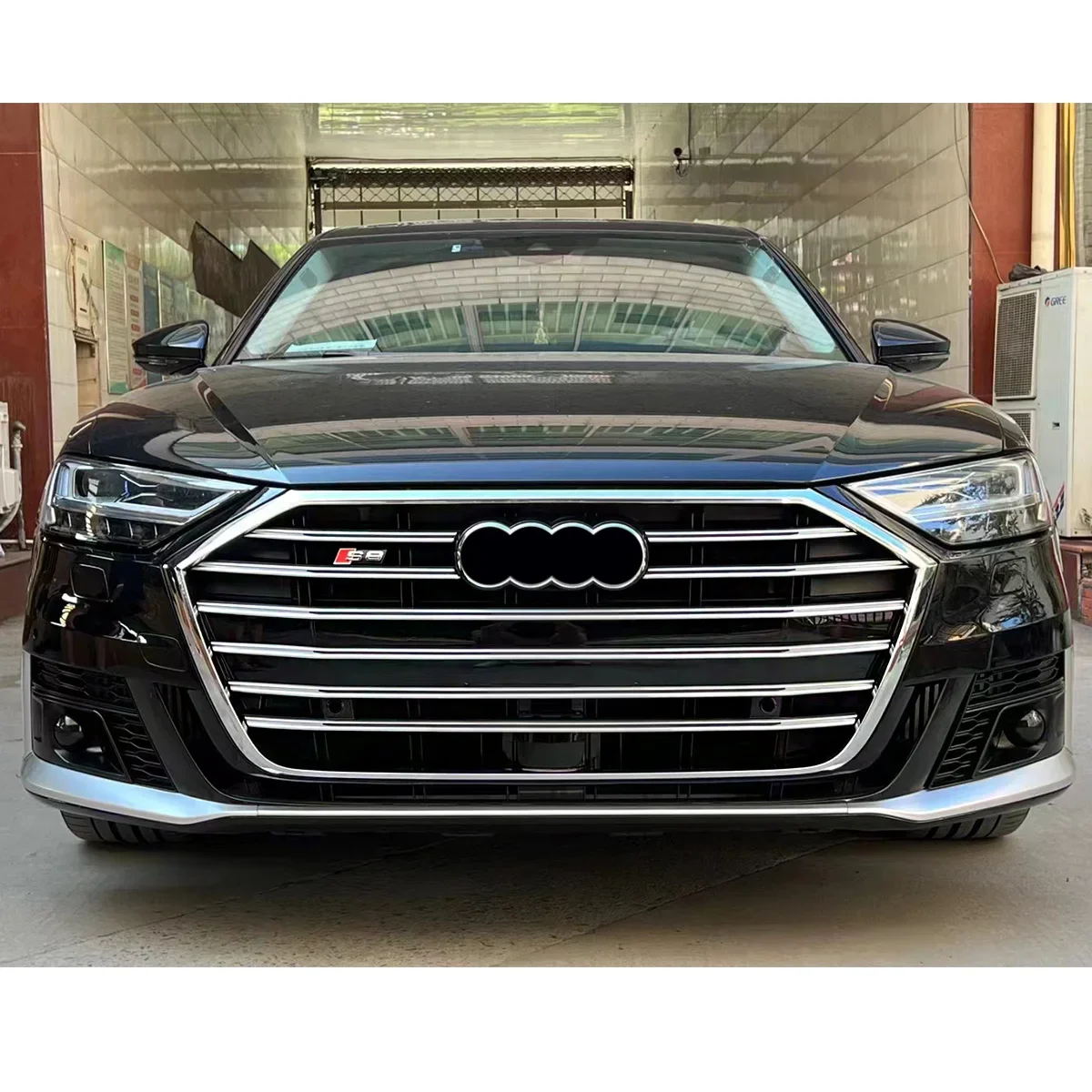 Peças e acessórios automotivos para Audi A8 D5 2019-2022 Atualização para kit de corpo estilo S8 com difusor de grade de para-choque