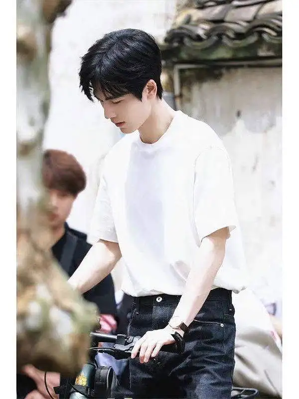 

Pure Cotton White T-irt Men's ort Sve Casual Summer Breathable round Ne Regular Fit Faionable Lightweight Tee