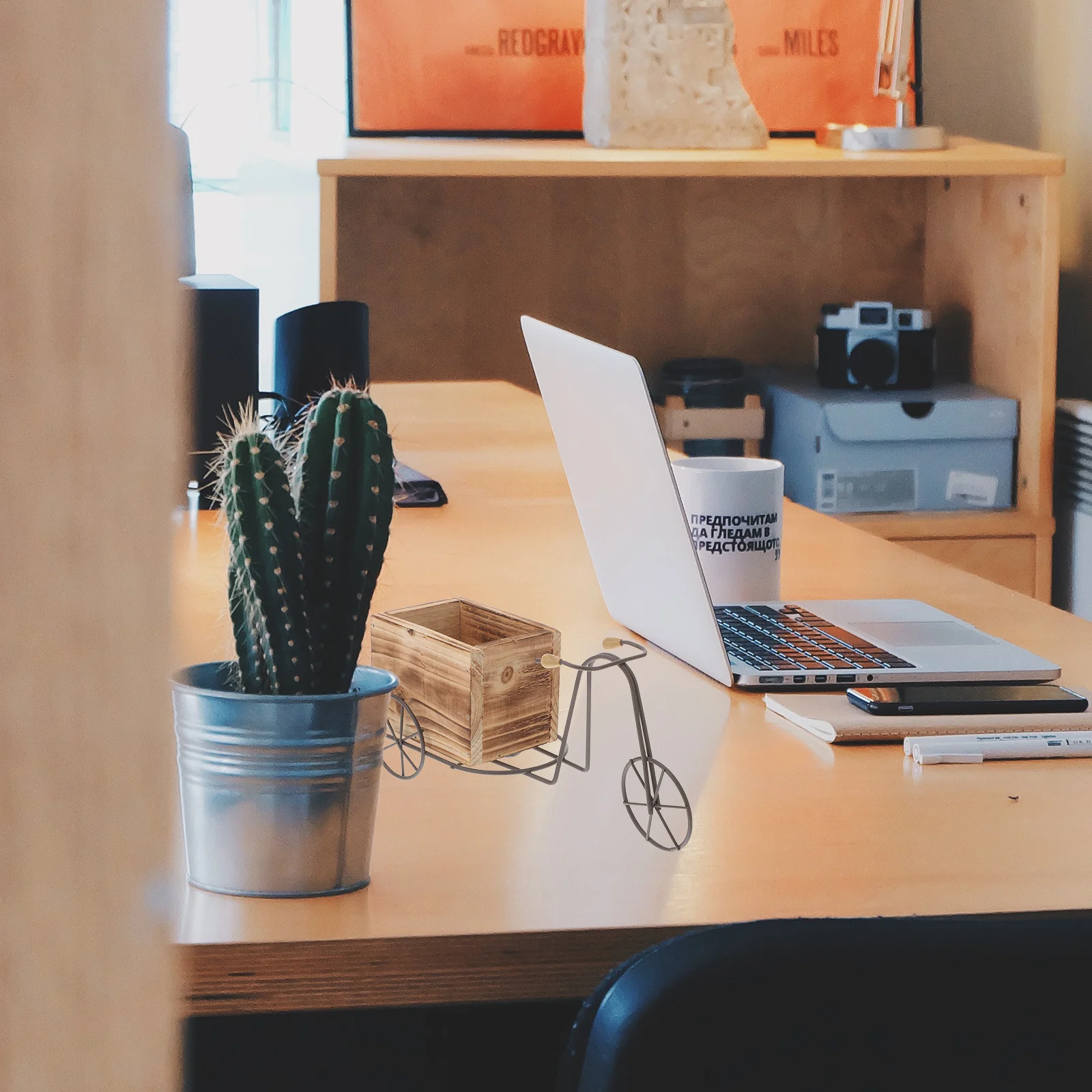 Wooden Bike Ornament: Rustic Wood Flower Box For Home Office Decor, Natural Wooden Craft Floral Centerpiece, Eco-Friendly Garden