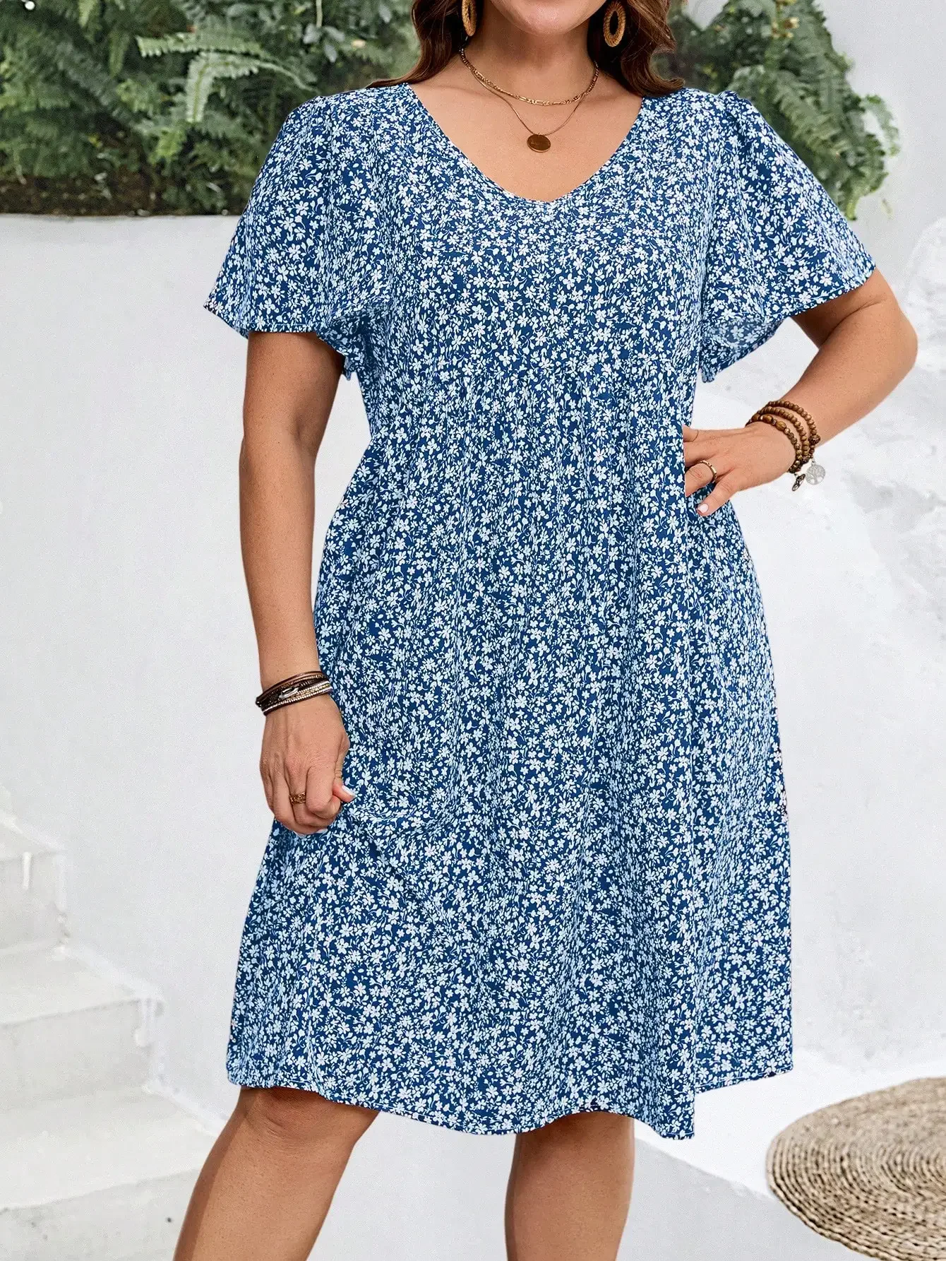 

Women's Summer Ditsy Floral Ruffle Sleeve A-Line Holiday Dress