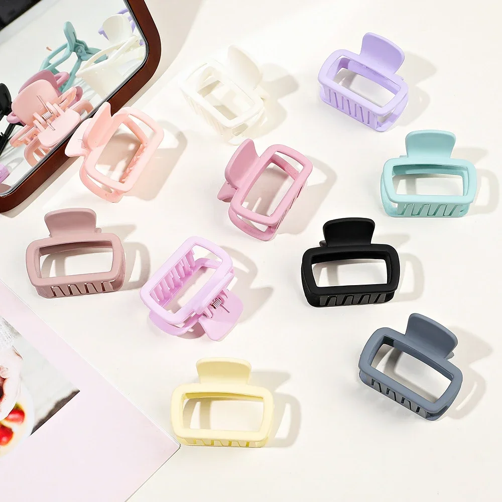 Frosted Small Hair Grab Clip Women Girls Geometric Hair Clip Fashion Hairpin Crab Headwear Barrette Shark Clip Hair Accessories