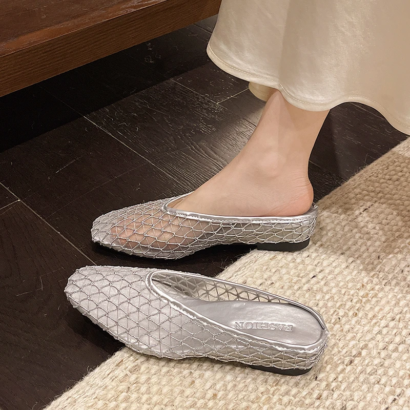 

Fashionable and Sexy Baotou Hot Selling Slippers Summer New Round Headed Flat Bottomed Comfortable Casual Slippers for Women