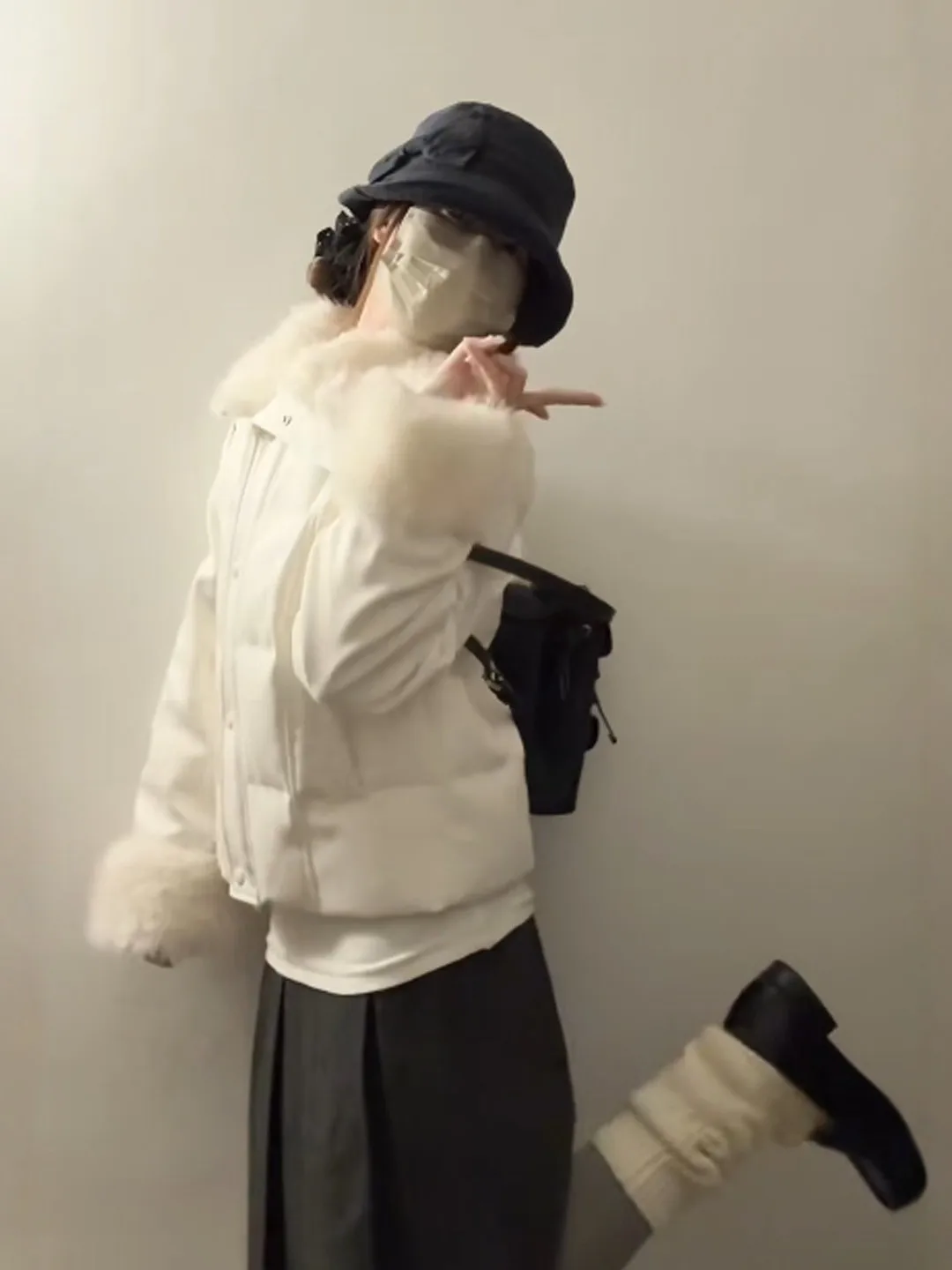 

Корейская модная короткая хлопковая куртка для женщин, приталенное пальто, красивая индивидуальная зимняя верхняя одежда с пуговицами