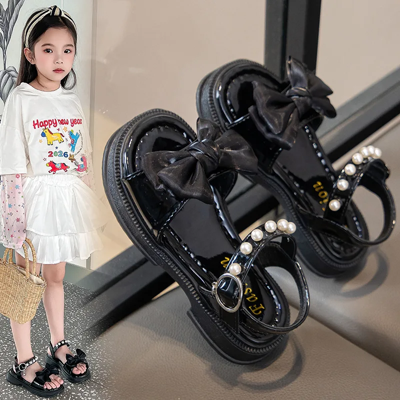 2026 Girls Sandals Kids Soft Soles Casual Princess Shoes New Water Diamond Beach Shoes Bow Shaped Girl Sandals