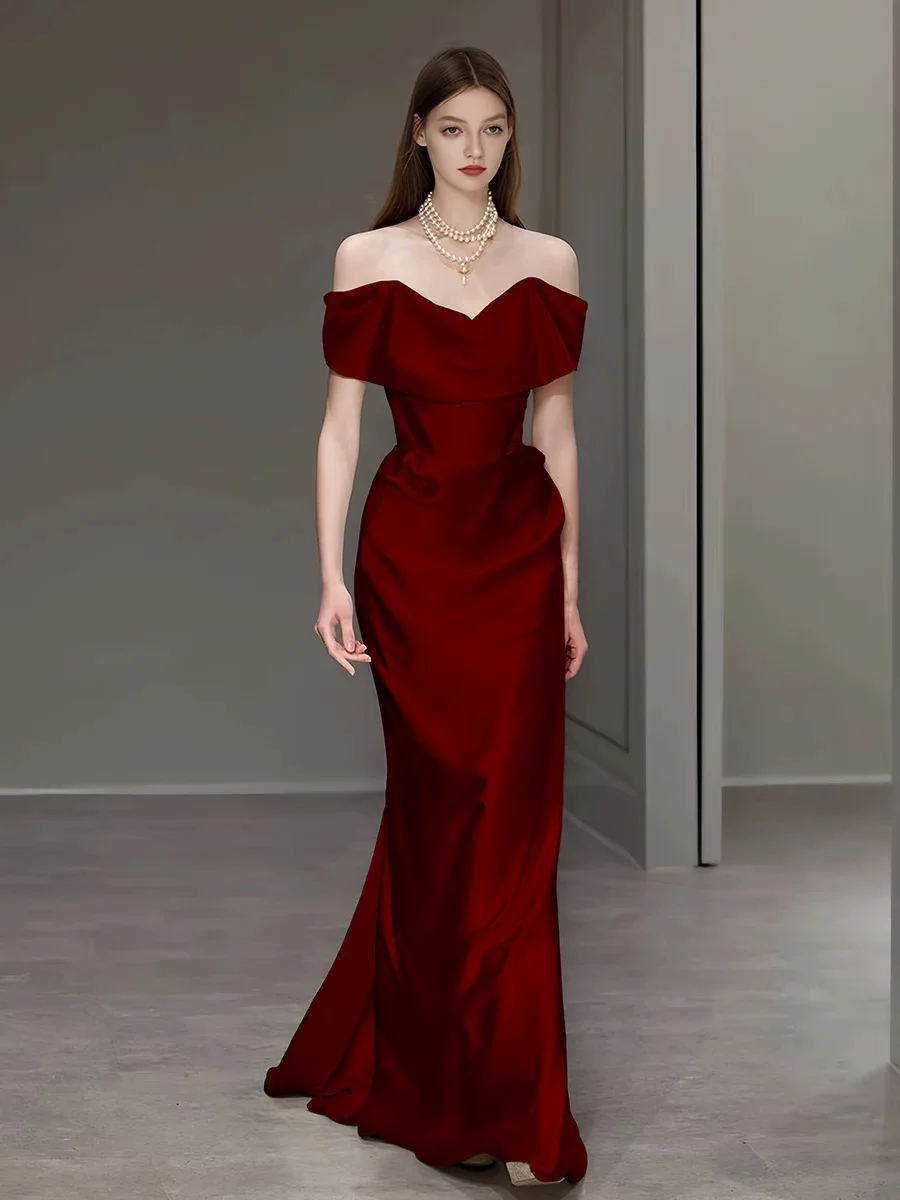 

Burgundy Soft Satin Celebrity Dresses V-Neck Floor Length Off The Shoulder Red Carpet Wedding Banquet Prom Party Evening Gowns