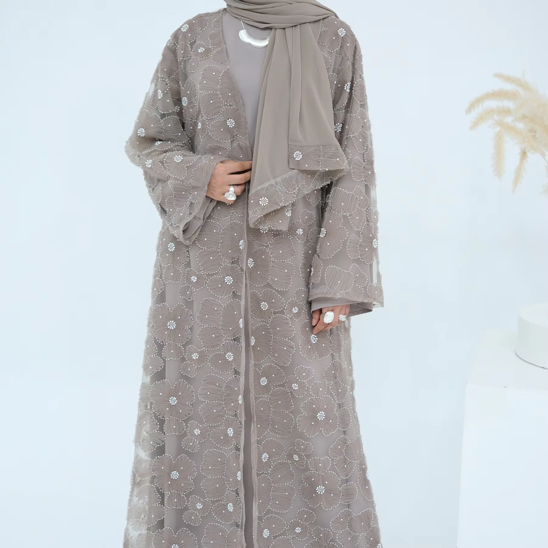 

Luxury Dubai Abaya Lace Floral Pearl Beaded Cardigan Muslim Women Modest Dresses with Matching Hjiab Set Kaftan Kimono Jalabiya