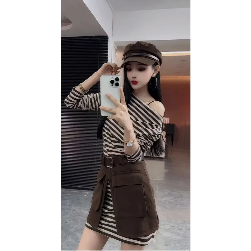 خريف جديد الكورية نمط واحد الكتف مخطط طويل الأكمام تي شيرت المرأة موضة عالية الخصر ملابس العمل تنورة قطعتين مجموعة #5