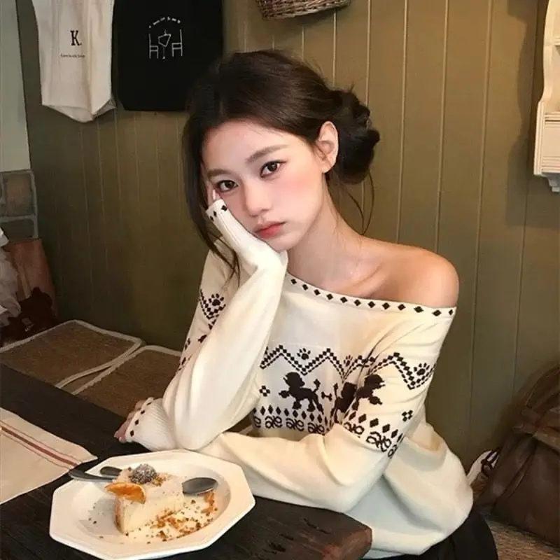 Women Off‑shoulder Sweater 2026 Spring Autumn Slim Figure‑flattering Gentle Cover‑fat Casual Knitted Pullover