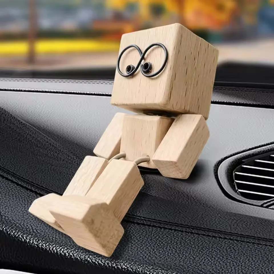 Image of Neue handgefertigte Holzpuppe mit beweglichen Füßen für das Auto-Armaturenbrett, Desktop-Dekoration, schüttelnde Holzmann-Figur, Wackelkopf-Puppe