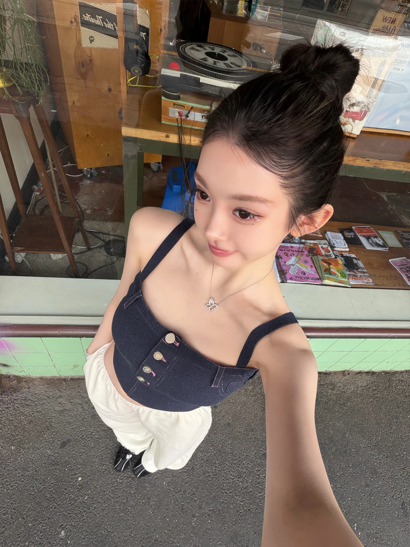 

Вязаный кардиган в винтажном стиле с цветовыми блоками, укороченный, из хлопка, на пуговицах, с квадратным воротником, средней толщины, для весеннего сезона