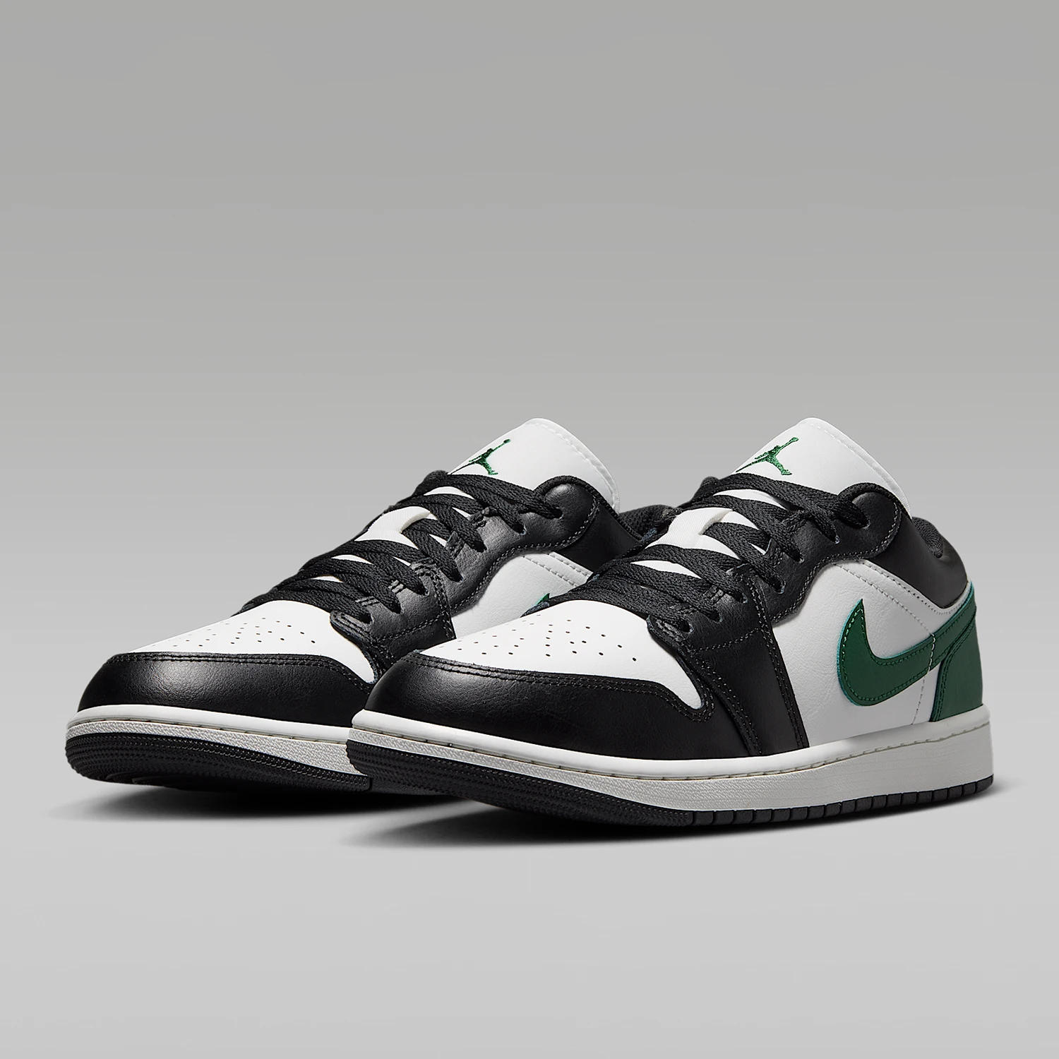 Classic Nike New Genuine AIR J - Jordan 1 Retro Lace 评论和价格