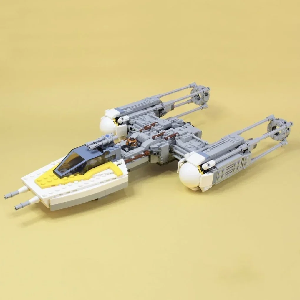 691PCS MOC 75172 Space Battle Y-wing Starfighter Bomber Model Building Blocks Technology Bricks DIY Assembly Toys Kids Gifts