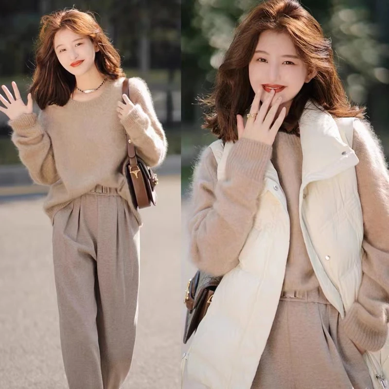 

Autumn And Winter New Brushed Wool Round Neck Knitted Women's Loose Sweater Bottoming Shirt Thickening Coat