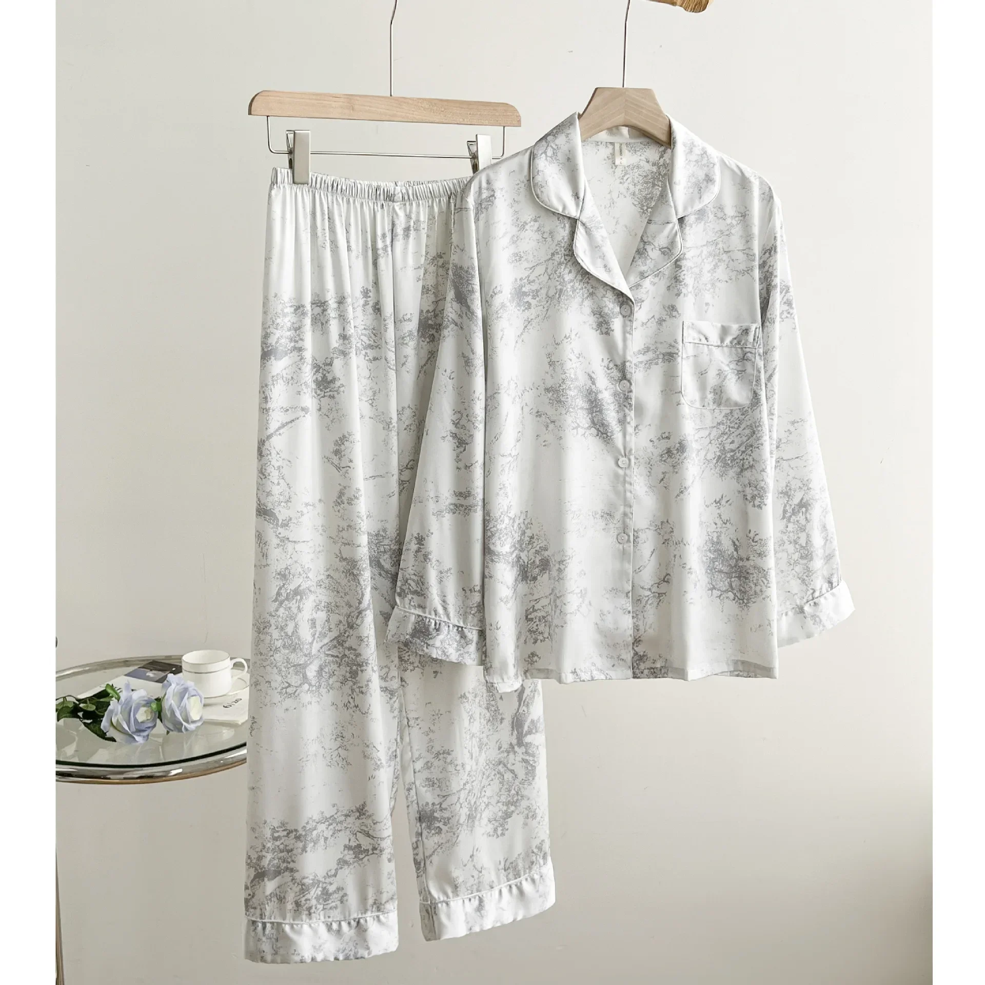 Women's Sexy Sleepwear Long Sleeved Satin Shirts Home Wear Lingerie Set Loose Casual Pyjamas Spring Autumn Printed Nightwear image 2