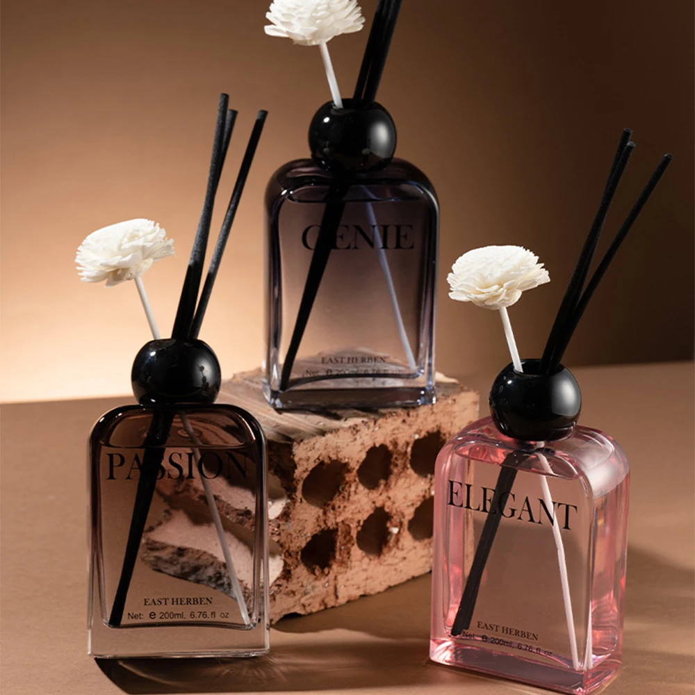 200ml Aromatherapy Essential Oil Diffuser Home Fragrance Oil Ornament Reed Diffuser Set Home Decor Hot Sale