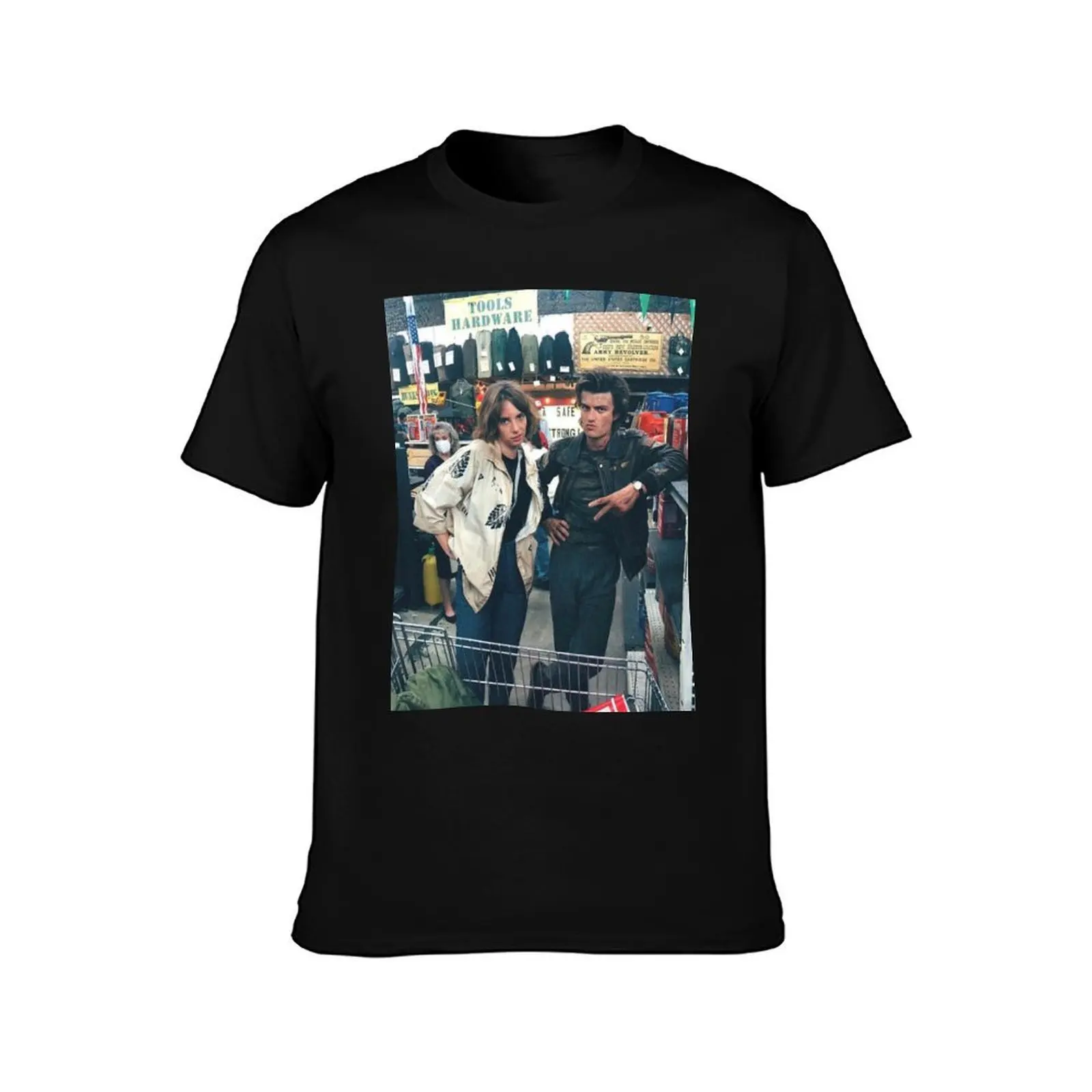 Joe keery and Maya Hawke T-Shirt Summer Casual Cotton Tee Oversized Streetwear Tops Vintage Graphic Print Unisex Men Women
