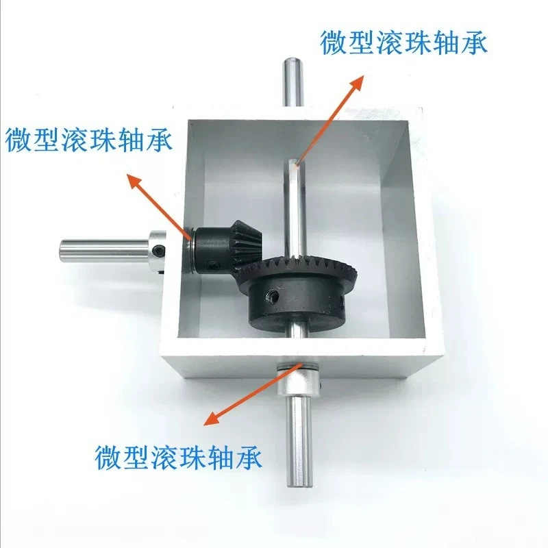 90 degree right angle transmission bevel gear reversing gear gearbox 1 to 2 hand crank miniature mechanical angle reducer