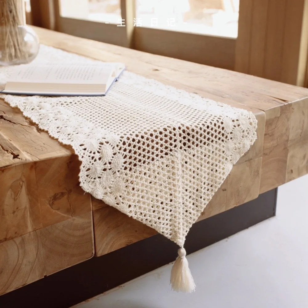 

Vintage Country Lace Table Runner For Home Kitchen Dining Table Decor -Cotton Crochet Hollow Tassel Table Runner Cover Towel