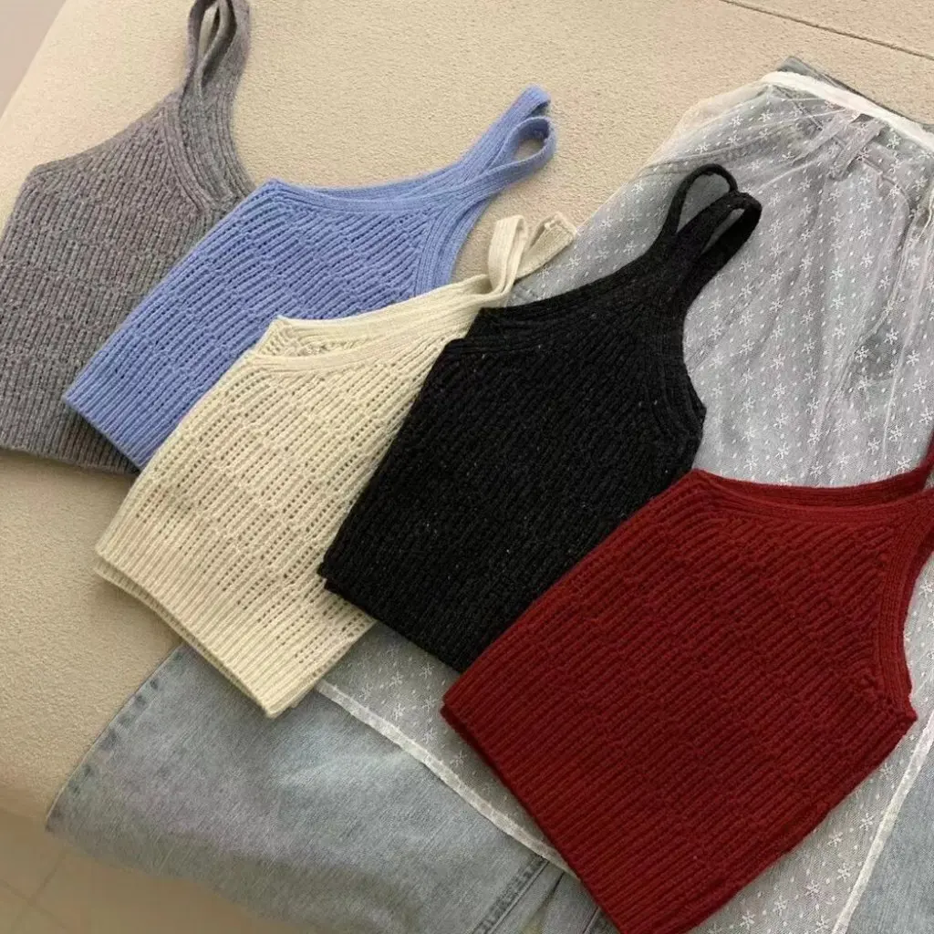 

Korean Donggate Women's Short Knitted Vest V-Neck Jacket Simple Design Spring Autumn Wear Female Fashion Top